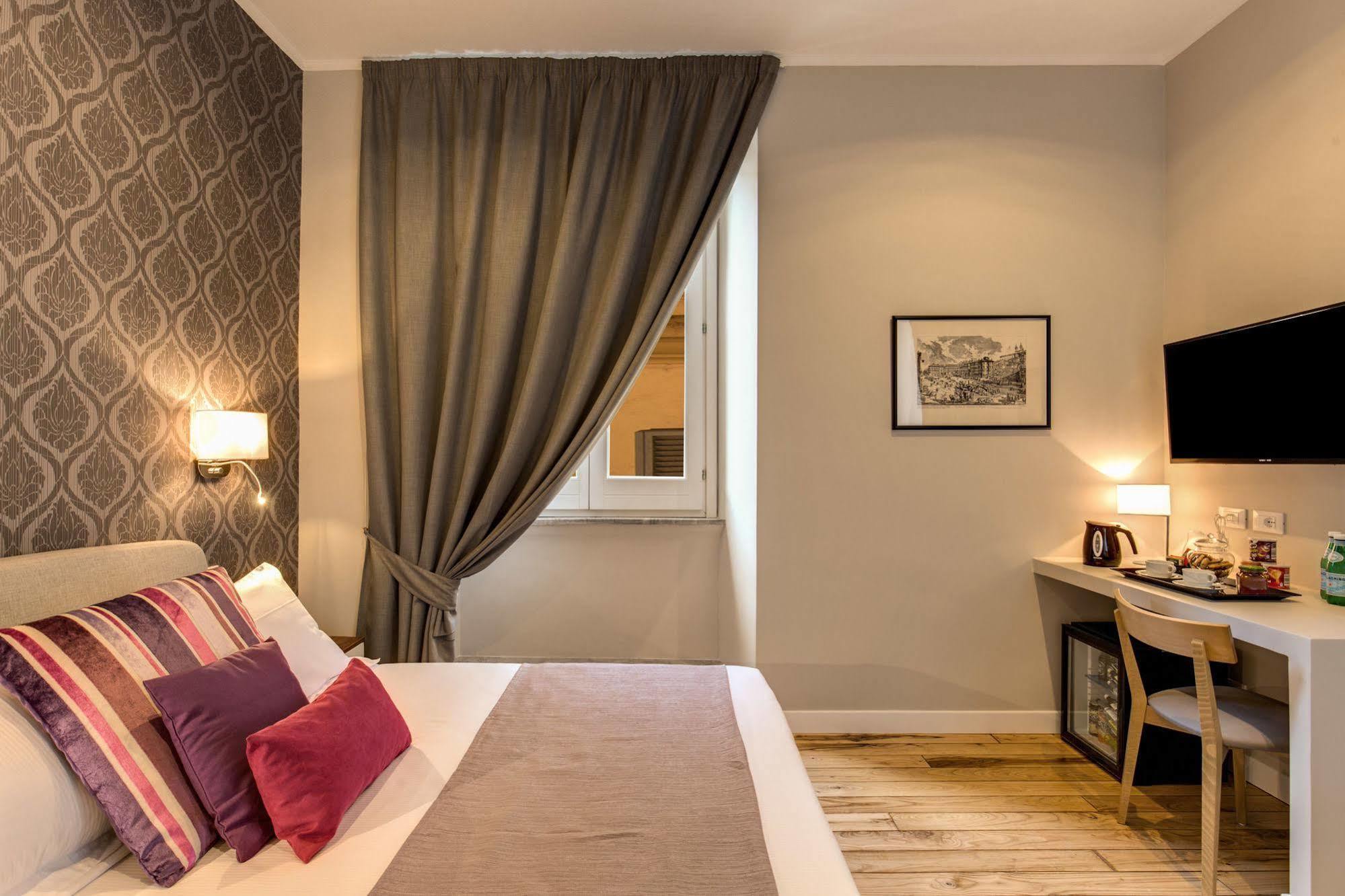 Hotel Tlv Navona Rom